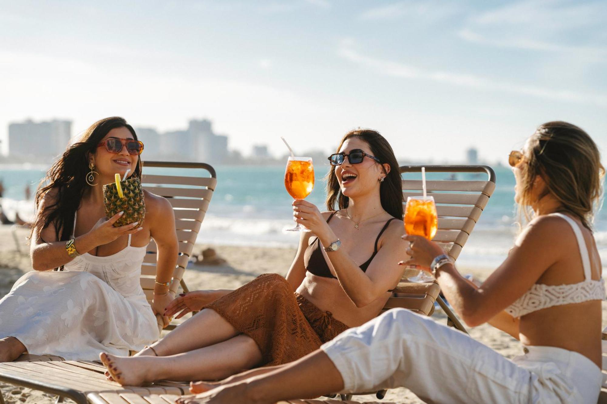 Ocean View Deluxe Suite: Pvt. Beach & Pool 圣胡安 外观 照片